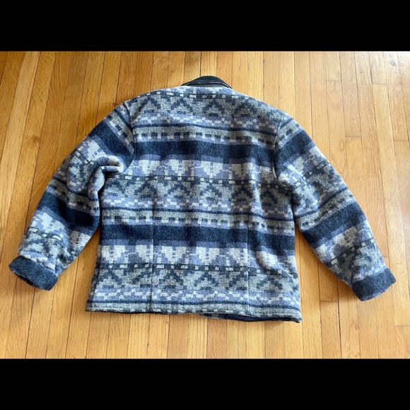 80 Vintage Woolrich Blue Wool Tapestry Blanket Coat - Picture 12 of 12